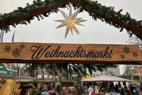 Eingangstor Weihnachtsmarkt